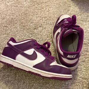 Nike girl Sneakers in Purple and White size 1.5